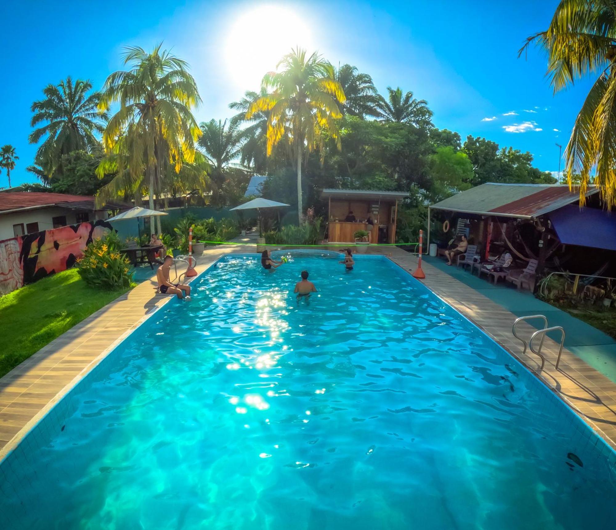 Hostel Casa De Las Palmas Tours ليتيسيا المظهر الخارجي الصورة